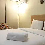 Brand New Studio Beverly Dago Apartment Near Itb By Travelio
